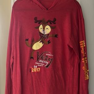 Light weight Mickey’s very merry Christmas party sweatshirt